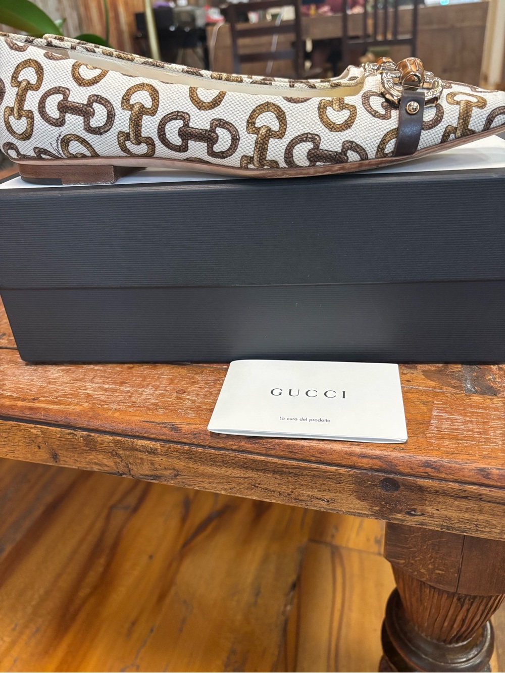 Gucci Beige & Brown Monogram Bamboo Bit Flats with box - Picture 5 of 5